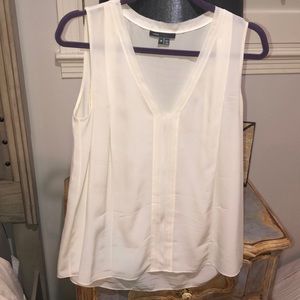 Vince cream top